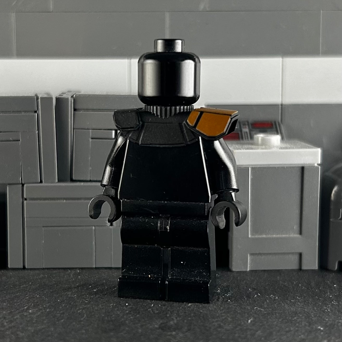 Pauldrons commander Appo - the-french-decalers