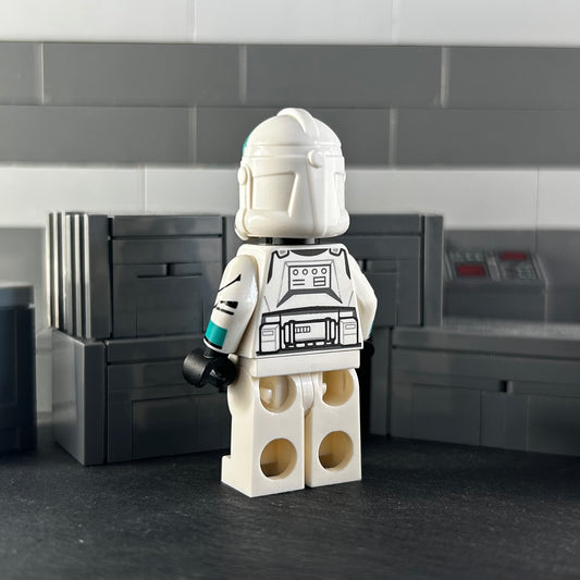 HOWZER - the-french-decalers