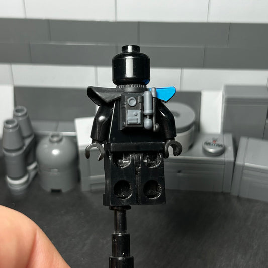 Pauldron Echo Brick Hand V3