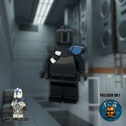 Commander Bow Pauldron – 501st