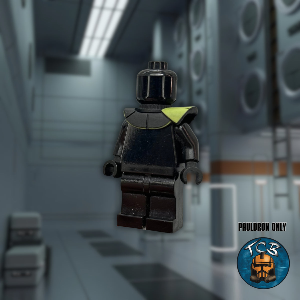Commander Trauma Pauldron