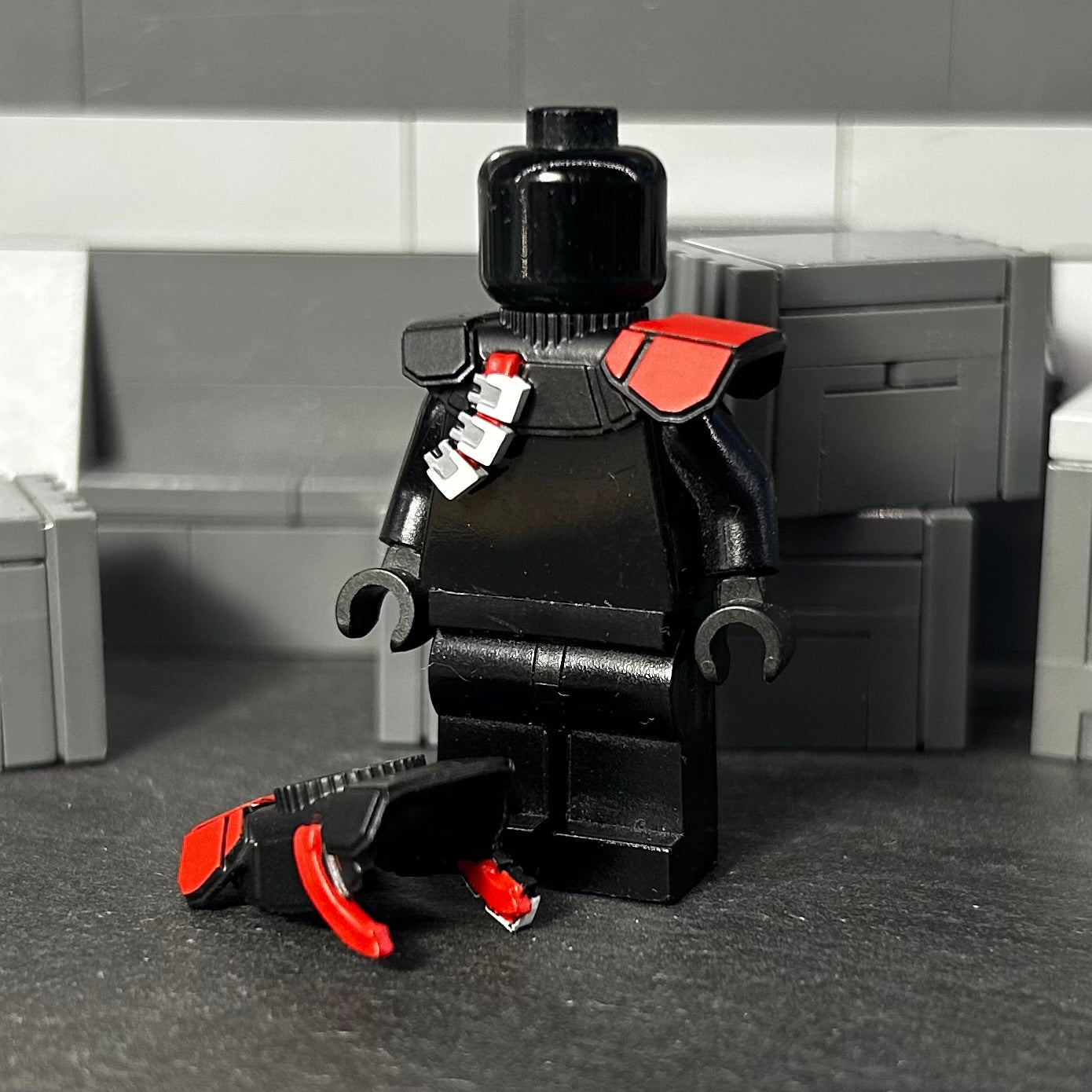 Coruscant Guard Shock Trooper Pauldron