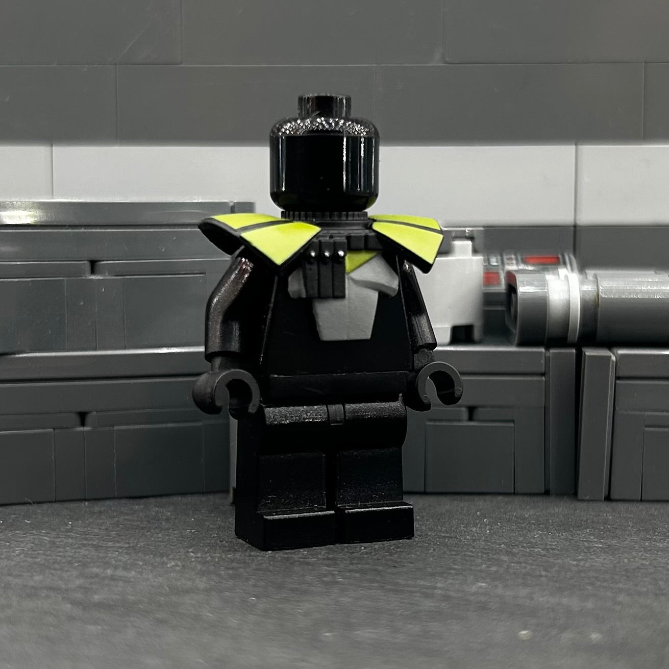 Arc Trooper pauldrons with chestplate