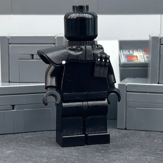 Pauldrons Death Trooper fits new helmet