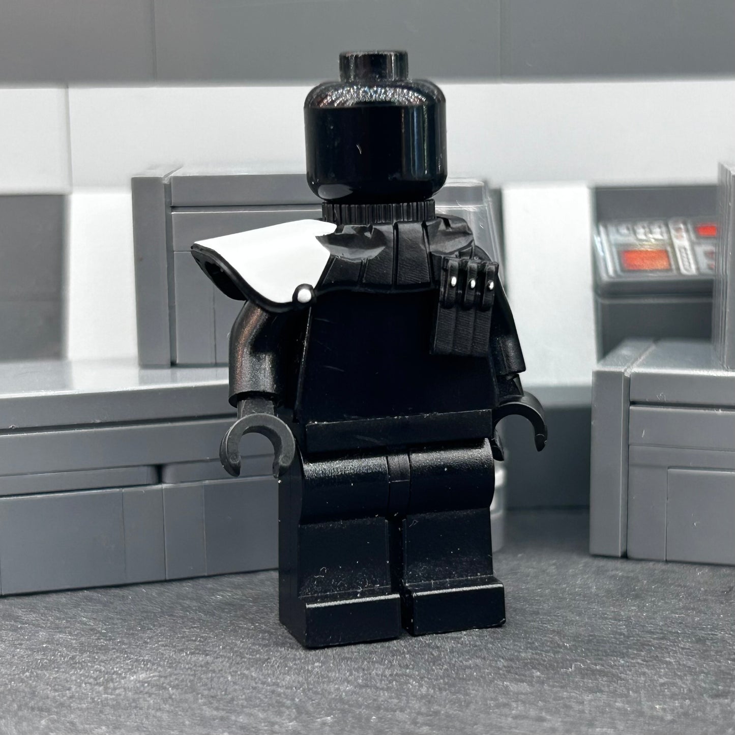 Pauldrons Death Trooper fits new helmet