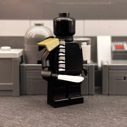 Pauldrons Commander Grey